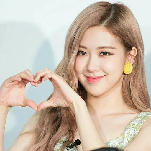 @Keyzalxndr as Rose Blackpink [RP] sticker 3