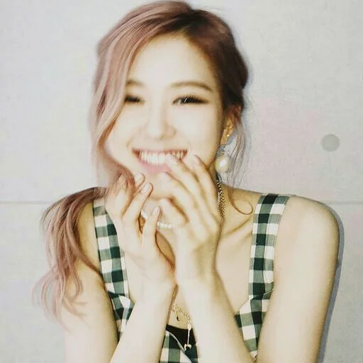 @Keyzalxndr as Rose Blackpink [RP] sticker 9