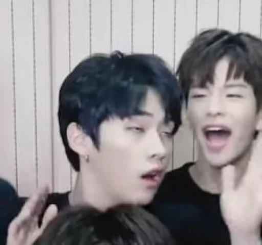 stray kids mood 24/7 (@jjeann) sticker 3