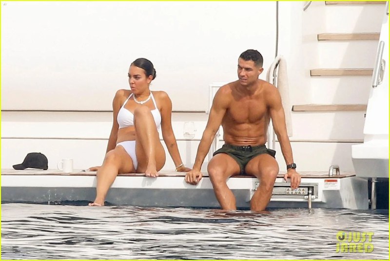Picture 3 from ‌Georgina Rodriguez Hot 🔥 2024-09-05 09:15:06