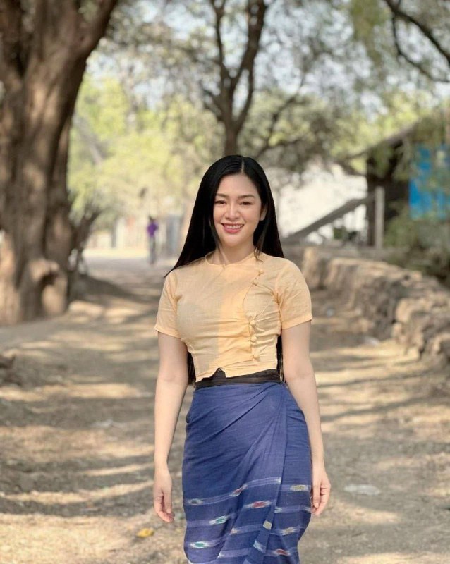 Picture 1 from လုလုအောင် - lu lu aung HD ချောင်းရိုက် ဟုမ်းမိတ် ရေချိုး ခိုးရိုက် 2024-07-20 03:42:22