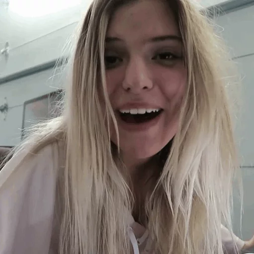 Alissa Violet | @Britenelle sticker 2