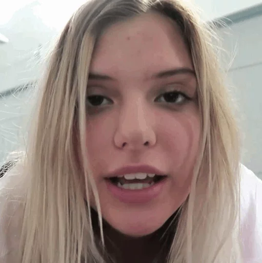 Alissa Violet | @Britenelle sticker 5
