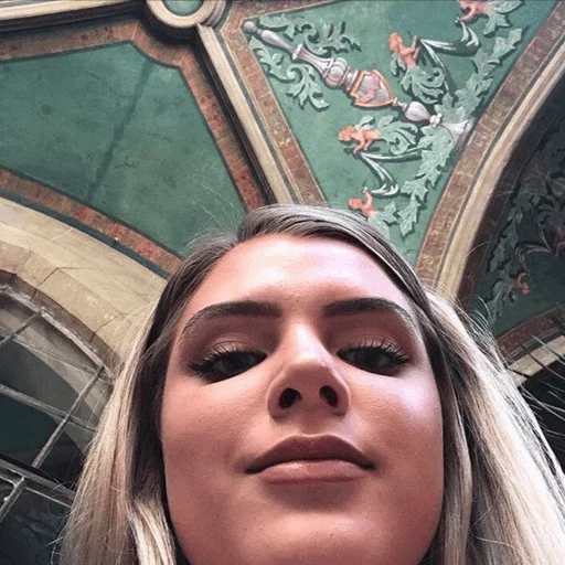 |•° Alissa Violet °•| sticker 9