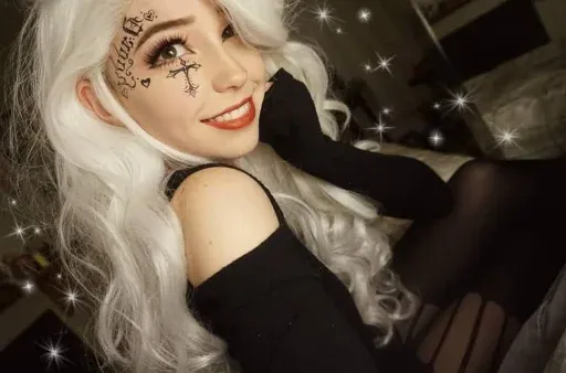Belle Delphine by @DracuDinBotiza sticker 31
