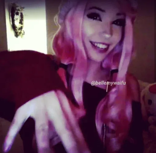 Belle Delphine by @DracuDinBotiza sticker 46