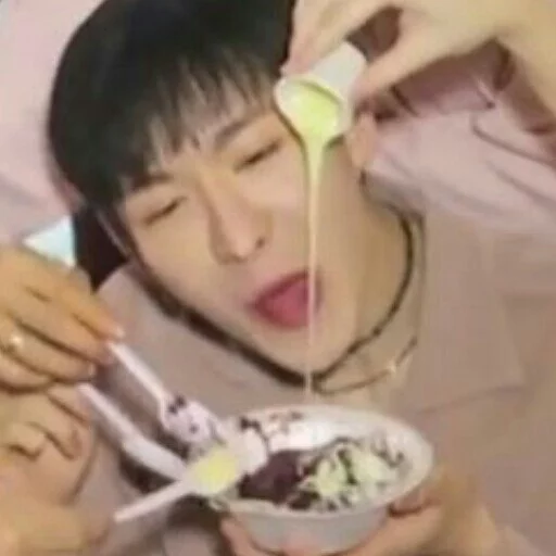 Blanc7 (블랑세븐) Reaction Telegram sticker pack