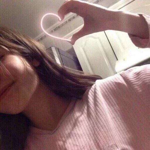 ☽ @lfrankl sticker 11