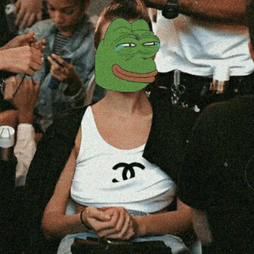 - Celebs Pepe 🐸 | @Its_ArTina 💭 sticker 12