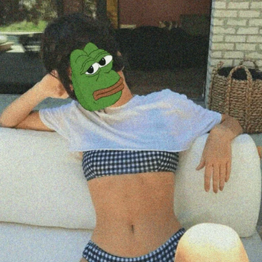- Celebs Pepe 🐸 | @Its_ArTina 💭 sticker 4