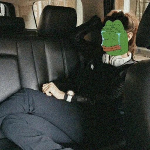 - Celebs Pepe 🐸 | @Its_ArTina 💭 sticker 7
