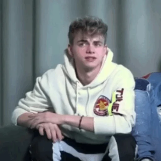 ˚corbyn besson💸↵ @kpopstan sticker 11