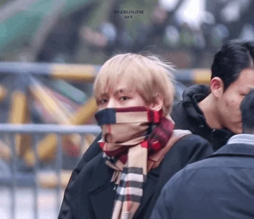 Call Me Taehyung✨⛈💧 @wtfSwogol sticker 7