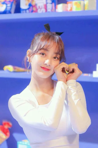 Cybee sticker 11