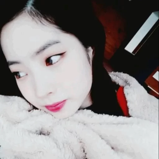 [Dahyun Vlive Memes]🌸@ItzHadid sticker 11