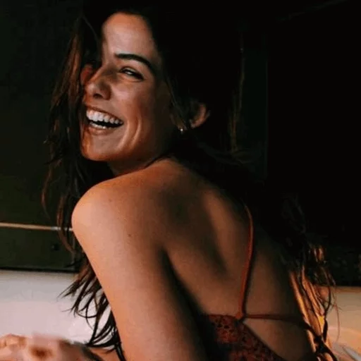 -danielle campbell💫 @SwizzleStickers sticker 7