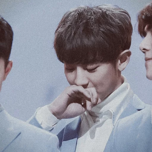 `ғᴏʀ↱ᴹᴬ ᴮᴸᵁᴱ ᴹᴼᴼᴺ ↯ [@Fuckyeol3]² sticker 6