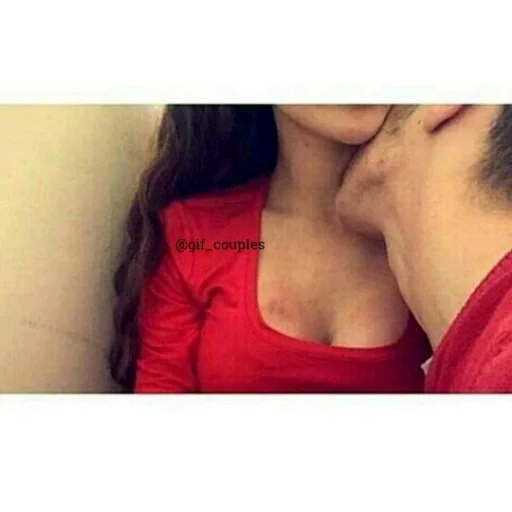 @Gif_couples sticker 3