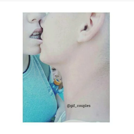 @Gif_couples sticker 4