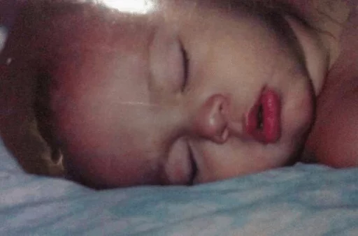 Kyra sticker 10