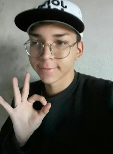 Gustavo, o doido. sticker 3
