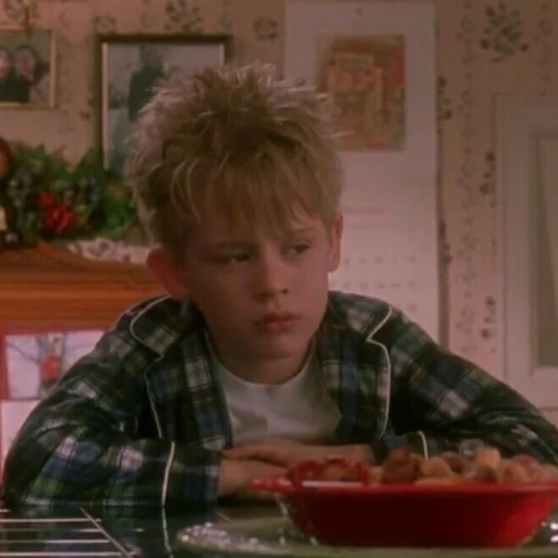 —home alone🏠↓ By @Saiou⸙ sticker 6