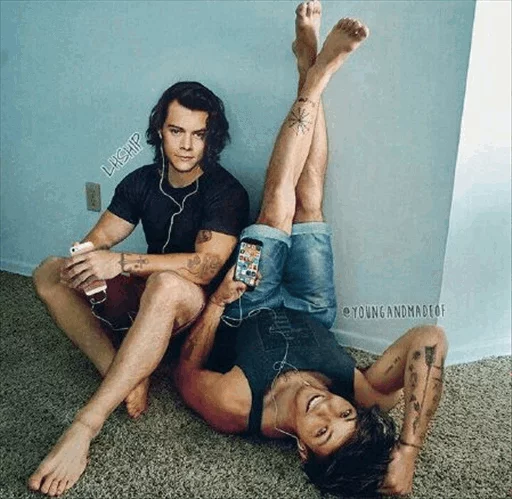 DirtyHazz & LouisT sticker 5