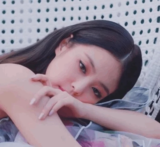 Jennie SoLo by SuJi sticker 8