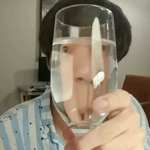 Jιɴ Eαт wαтer🍸| @BTSir7 | sticker 3