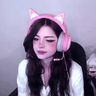Hannah Owo 3 sticker 3