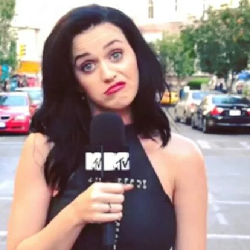 ',Katy Perry',🦋 @LouiMood sticker 8