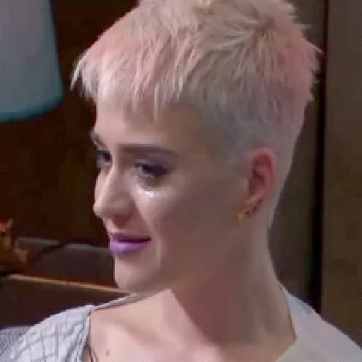 ',Katy Perry',🦋 @LouiMood sticker 9