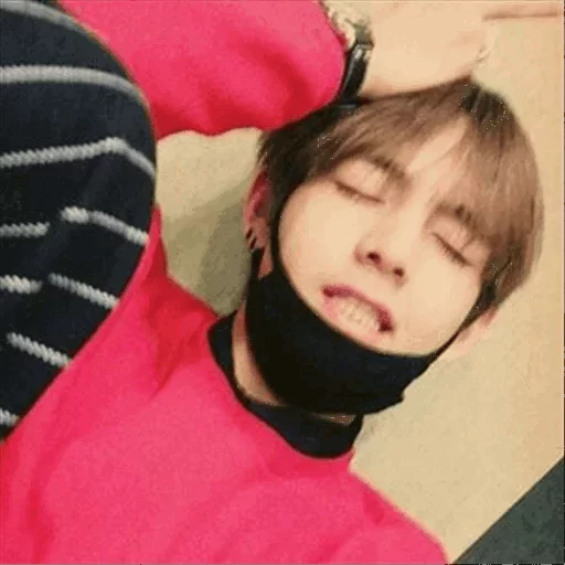 @kenvicx {🌚🥀} sticker 2