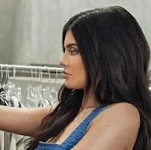 - KING KYLIE [ @stickit ] sticker 11