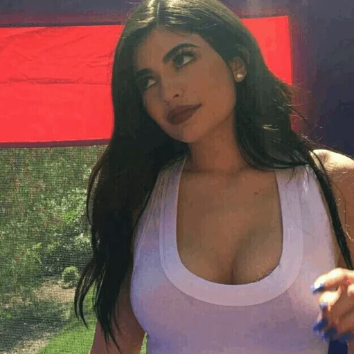 - KING KYLIE [ @stickit ] sticker 4