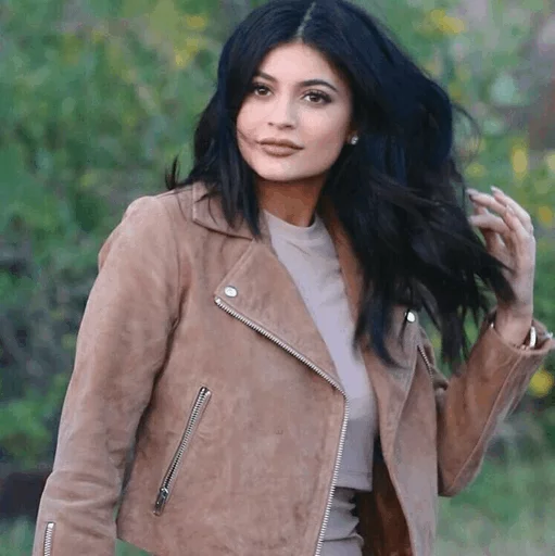 - KING KYLIE [ @stickit ] sticker 7