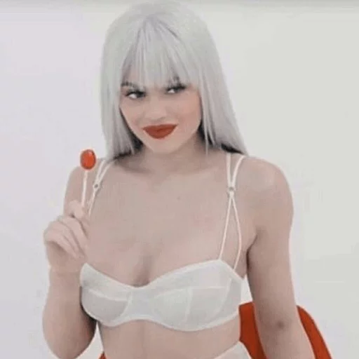 - KING KYLIE [ @stickit ] sticker 8