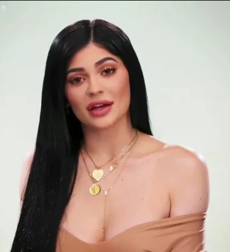 🌼Kylie Jenner💸 @BitchImStylinson sticker 12
