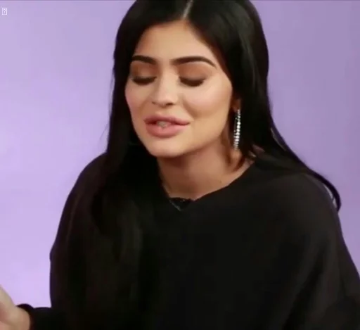 🌼Kylie Jenner💸 @BitchImStylinson sticker 3