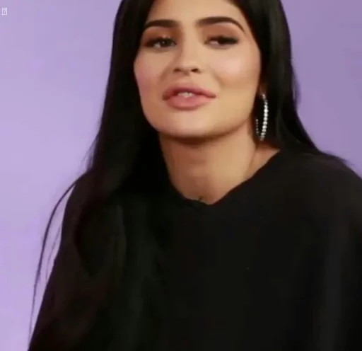 🌼Kylie Jenner💸 @BitchImStylinson sticker 8