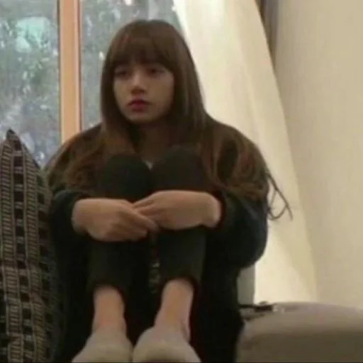 @lalisa_m sticker 4