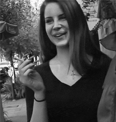 Lana del rey😍🌿💋 sticker 4
