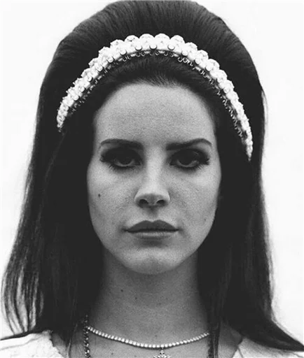 Lana del rey😍🌿💋 sticker 10
