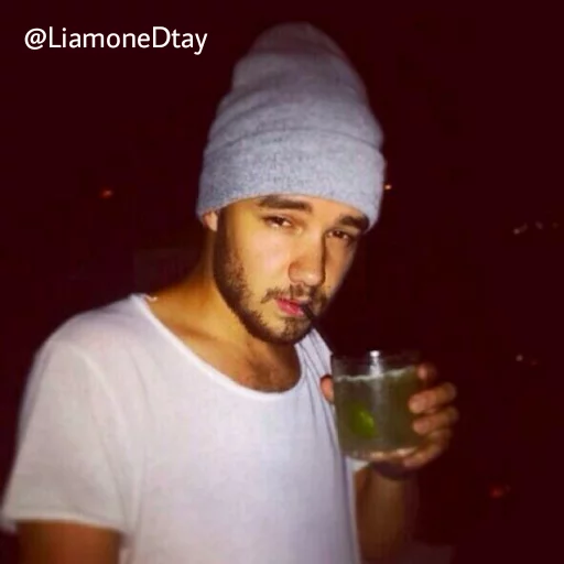 👑 Liam Payno 👑
By: @LiamoneDtay sticker 7