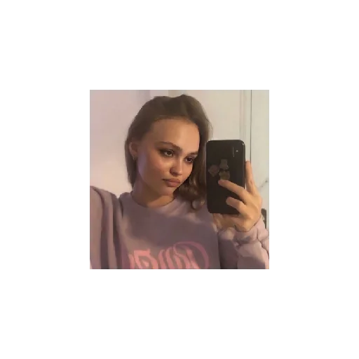 ❥ŁilyRoseDepp🥀؛ @Stylinsoner sticker 11