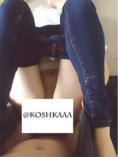 LoVe sticker 5