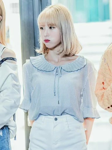 ↝[ @leeluda sticker 3