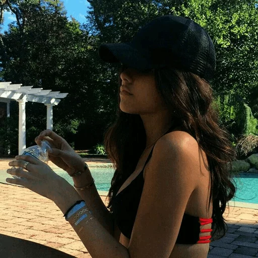 Madison beer | @CelebPcks sticker 9