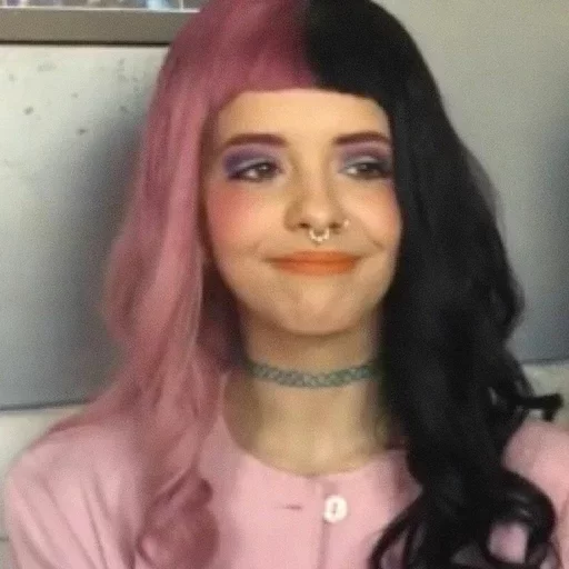 Melanie Martinez 🍩 @ItsCryBaby 🍩 sticker 12