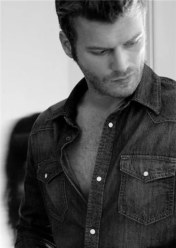 @Mrkivanc sticker 8